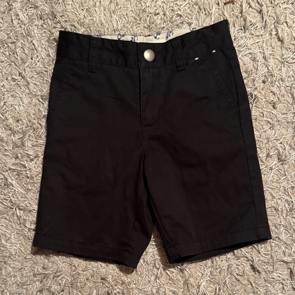Gymboree Black Prep Fit Shorts size 5 EUC - Picture 1 of 3